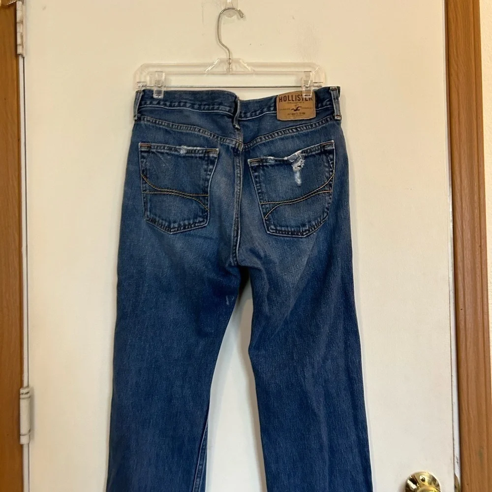 Hollister nice preowned
